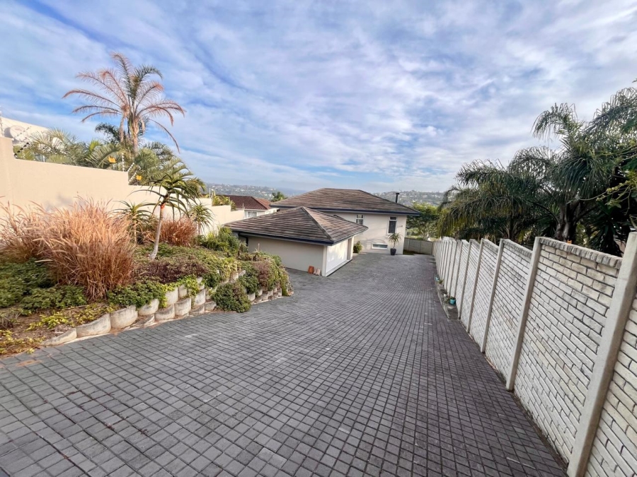 To Let 3 Bedroom Property for Rent in Nahoon Beach Eastern Cape